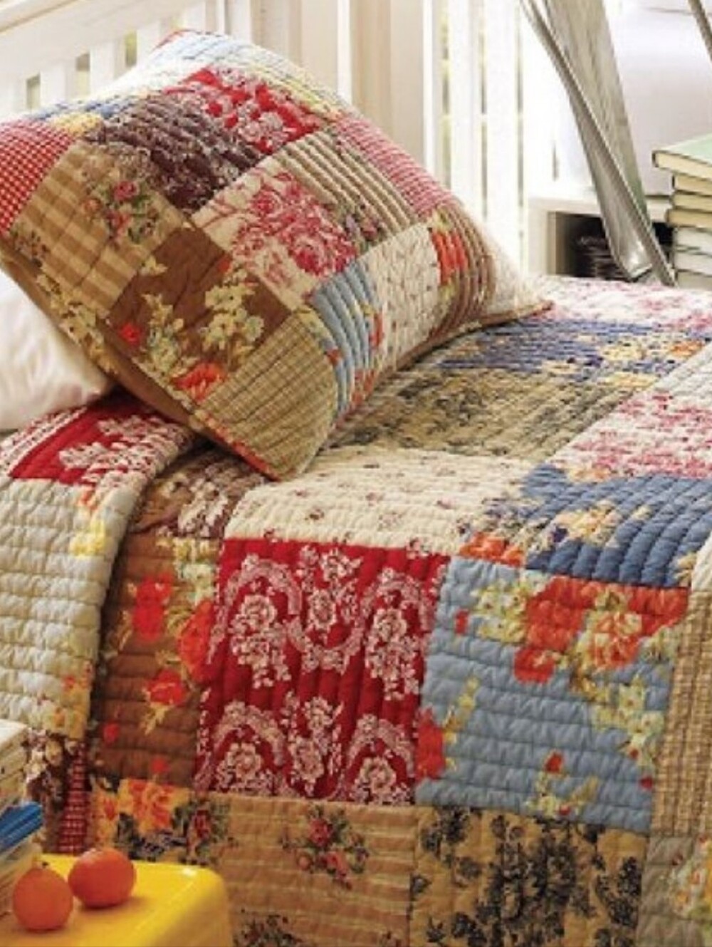 Pottery Barn Providence Patchwork Quilt Full/Queen